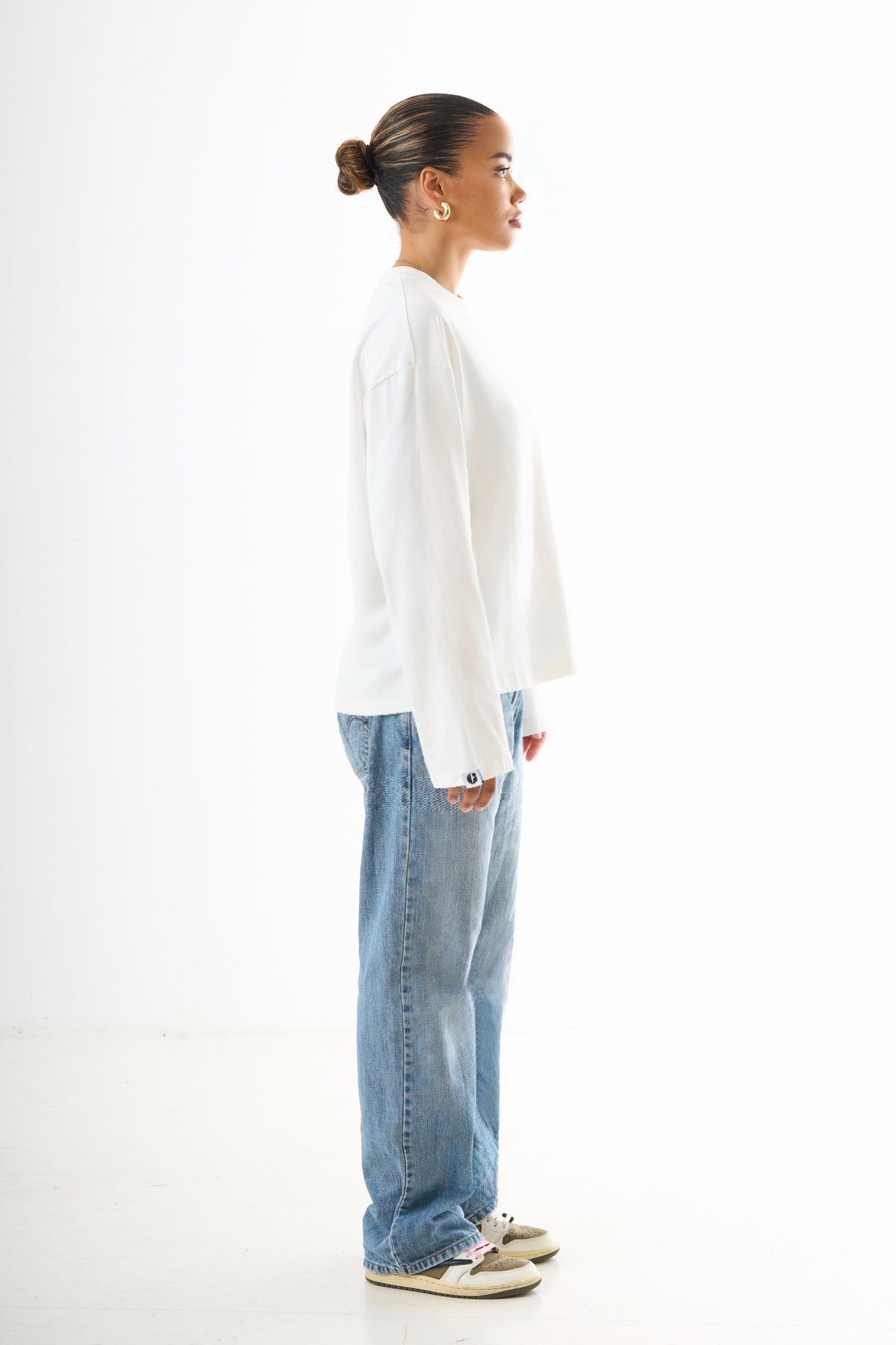 Fitted Long-Sleeved – White-2
