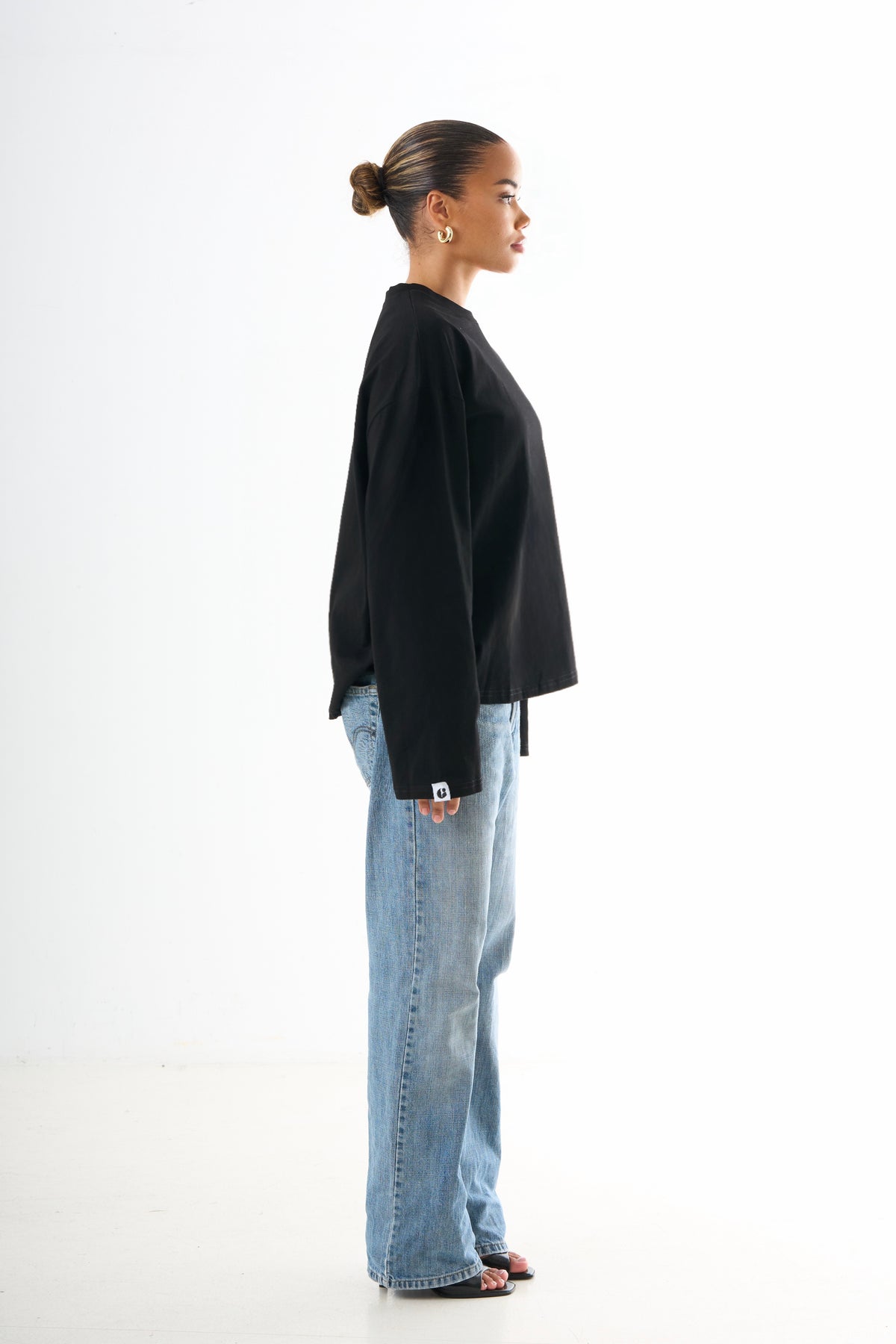 Fitted Long-sleeved - Black-2
