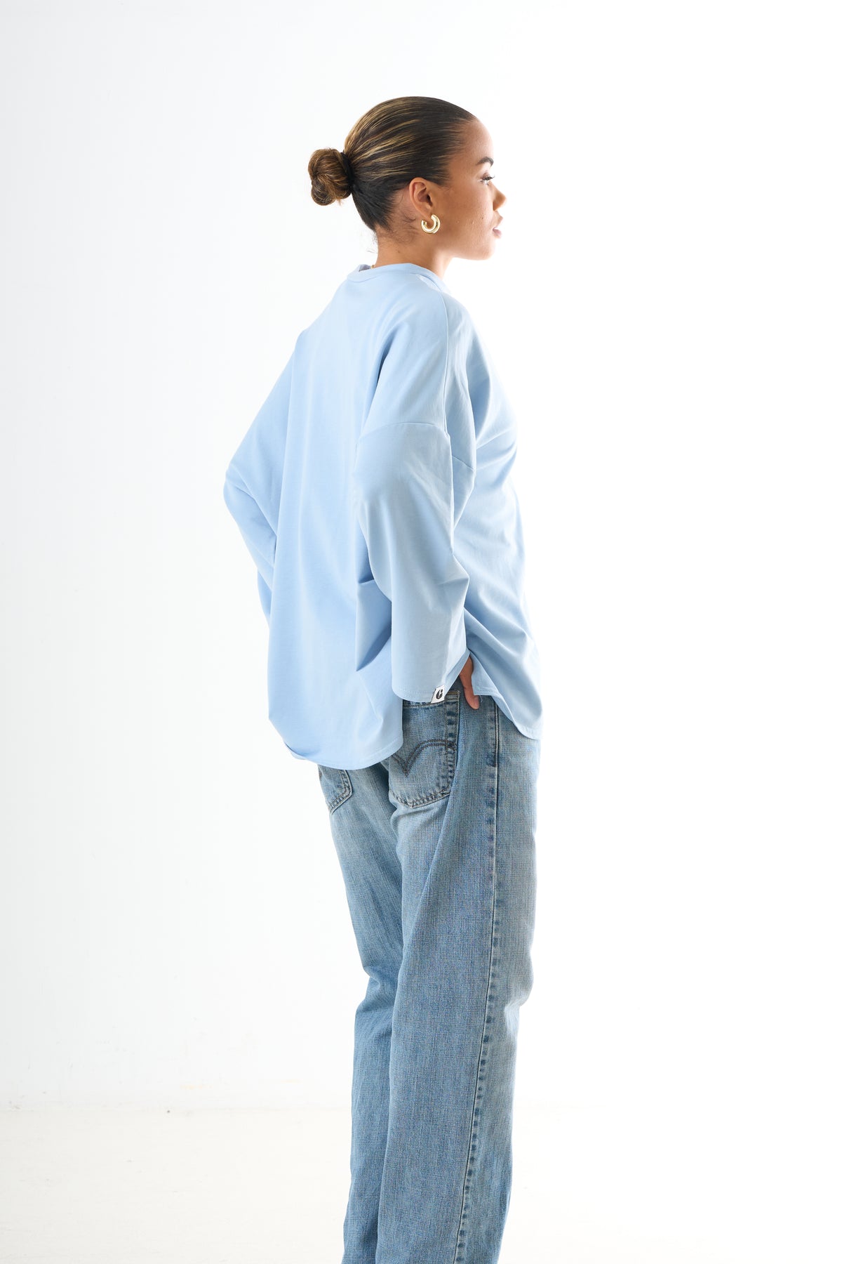 Oversized Long-sleeved T-shirt - Light Blue