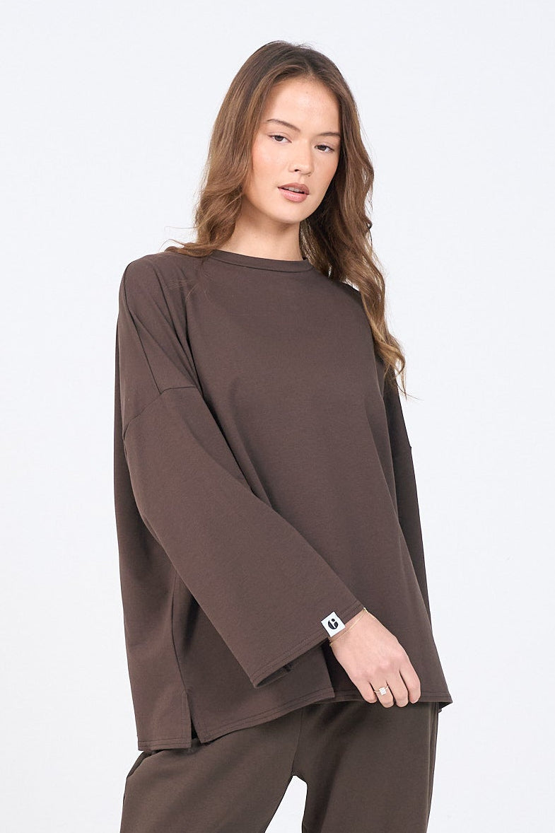 Oversized Long-sleeved T-shirt - Brown