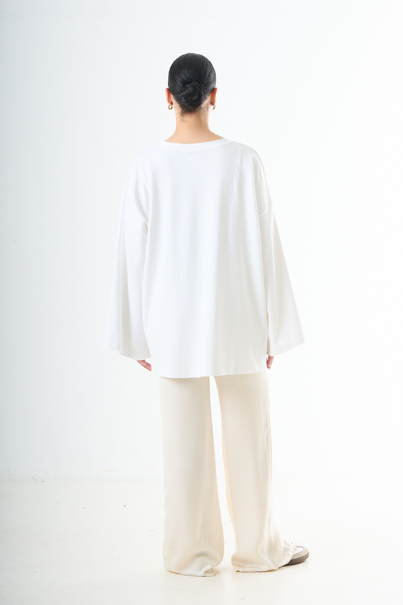 Premium Oversized Long Sleeve - White-4